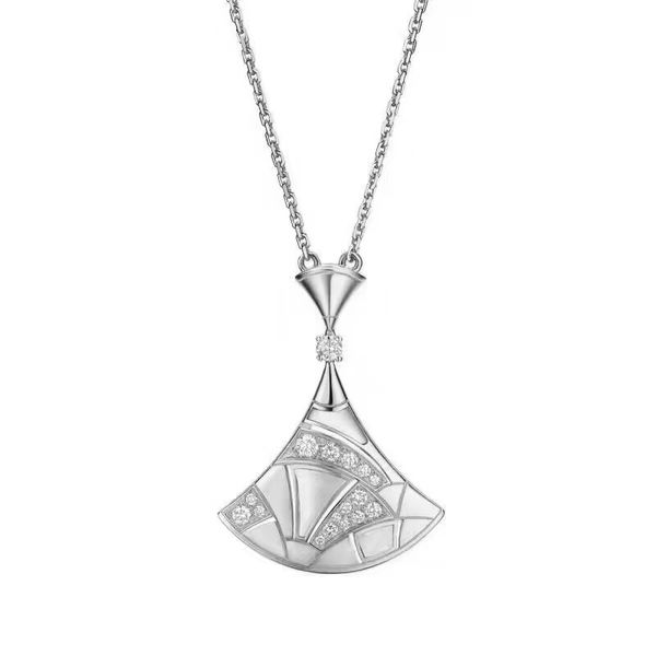 women necklaces fashion jewelry s925 sterling silver cubic zircon white gold plated necklaces women party gift ing
women necklaces fashion jewelry s925 sterling silver cubic zircon white gold plated necklaces women party gift ing