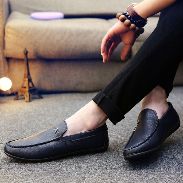 2019 spring and autumn new casual lazy british leather shoes breathable sets of feet shallow mouth male bean bean shoes, Black
2019 spring and autumn new casual lazy british leather shoes breathable sets of feet shallow mouth male bean bean shoes, Black