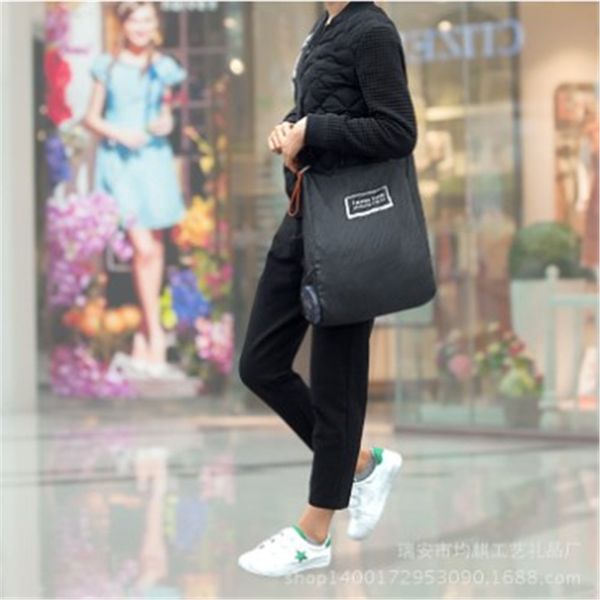 fashion creative foldable grocery bag folding shopping organizer storage reusable shoulder bag large capacity handle
fashion creative foldable grocery bag folding shopping organizer storage reusable shoulder bag large capacity handle