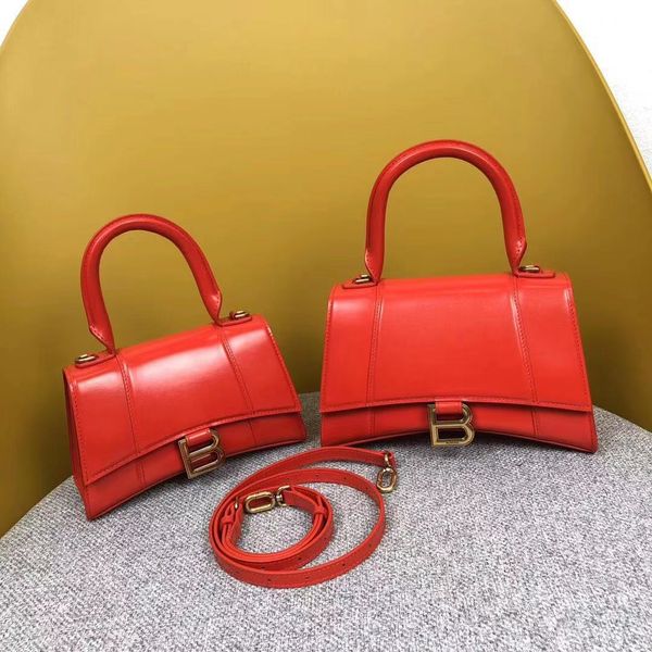 designer- quality new ladies hourglass bag french designer leather handbags fashion ladies style with leather long shoulder strap messenger
designer- quality new ladies hourglass bag french designer leather handbags fashion ladies style with leather long shoulder strap messenger
