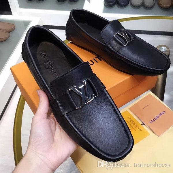 fashion dress shoes 2019 newast mens sneakers printing leather flat formal shoes metal button casual peas shoes high quality
fashion dress shoes 2019 newast mens sneakers printing leather flat formal shoes metal button casual peas shoes high quality