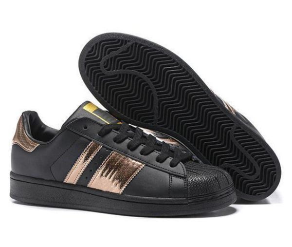 2020 superstar skateboarding shoes white hologram iridescent junior superstars 80s pride sneakers super star women men sport casual shoes 36
2020 superstar skateboarding shoes white hologram iridescent junior superstars 80s pride sneakers super star women men sport casual shoes 36