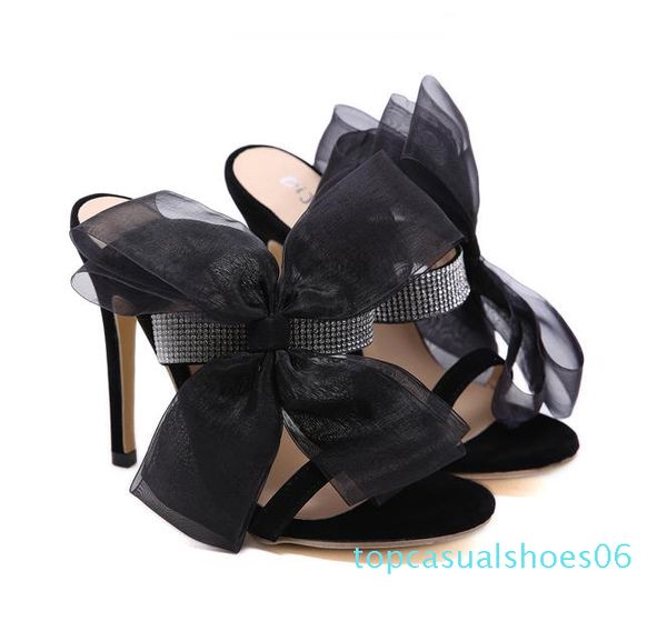 size 35 to 40 luxury black bowtie flower rhinestone mules sandals designer heels come with box 06t
size 35 to 40 luxury black bowtie flower rhinestone mules sandals designer heels come with box 06t