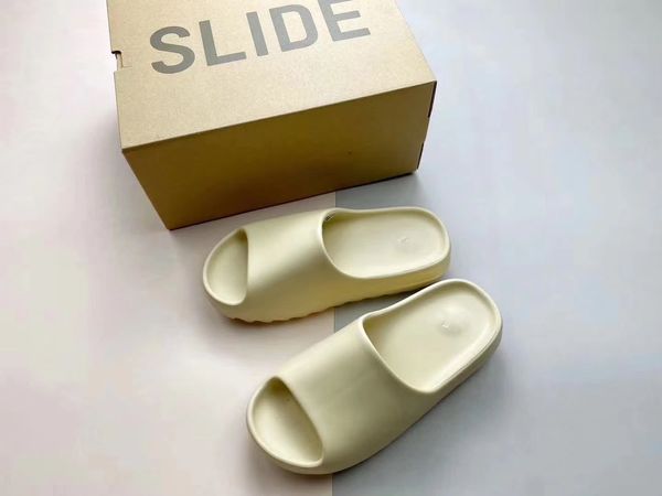 new foam runner kanye west platform slipper sandal shoes resin triple black white bone earth brown mens women slides sandals
new foam runner kanye west platform slipper sandal shoes resin triple black white bone earth brown mens women slides sandals