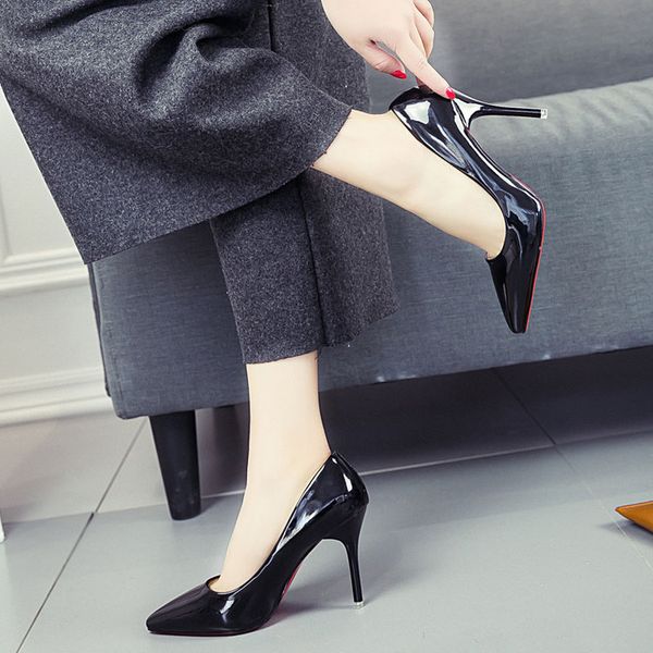 qsr 9cm pumps pointed high-heeled shoes with shallow mouth women's shoes patent leather wild ladies professional work, Black
qsr 9cm pumps pointed high-heeled shoes with shallow mouth women's shoes patent leather wild ladies professional work, Black