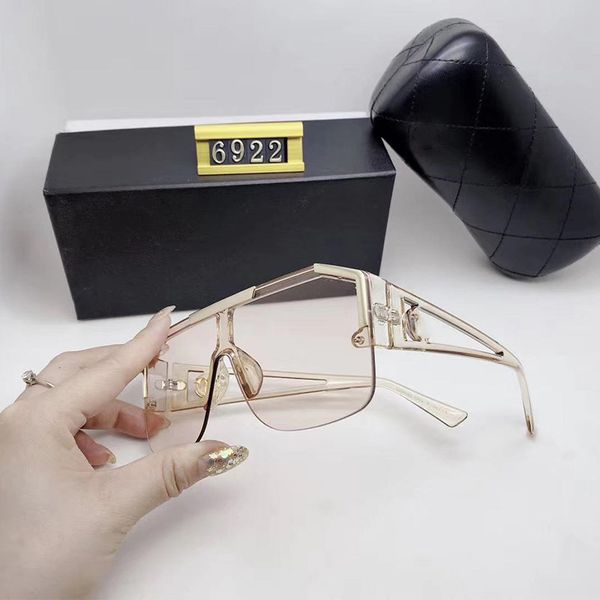 2020 new big frame luxury high qualtiy fashion sunglasses for man woman eyewear designer brand glasses sunglasses with original box 6922, White;black
2020 new big frame luxury high qualtiy fashion sunglasses for man woman eyewear designer brand glasses sunglasses with original box 6922, White;black