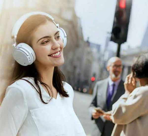 good selling t4 headset active bluetooth wireless headphones original folable anc headset with microphone for phones music
good selling t4 headset active bluetooth wireless headphones original folable anc headset with microphone for phones music