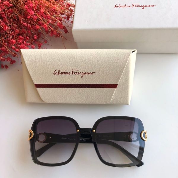 fashionable mens woman sunglasses summer beach adumbral goggle glasses uv400 sf1124 6 color options highly quality with box, White;black
fashionable mens woman sunglasses summer beach adumbral goggle glasses uv400 sf1124 6 color options highly quality with box, White;black