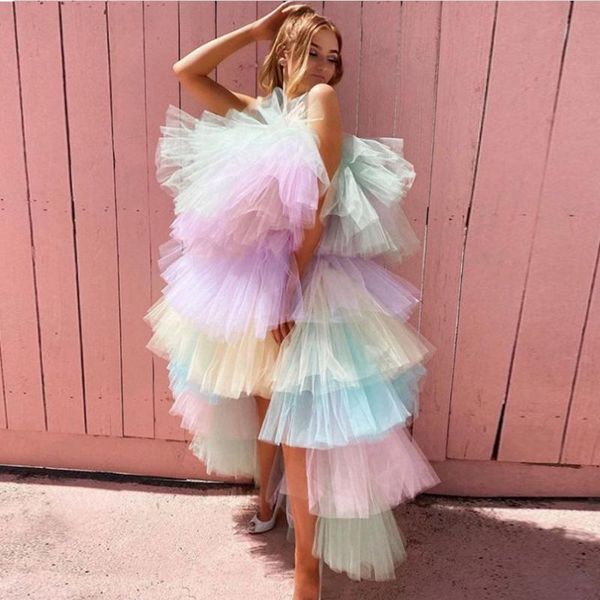 2020 fashion colorful ruffles tiered long dress women summer off the shoulder puffy female dress custom made, Black;gray
2020 fashion colorful ruffles tiered long dress women summer off the shoulder puffy female dress custom made, Black;gray