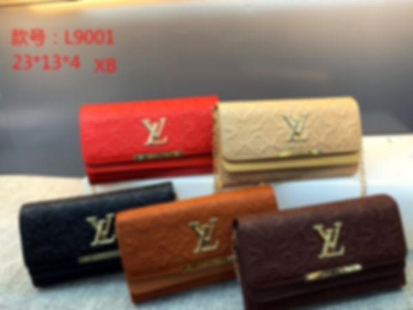 l9001 2020 fashion new handbag for women mini fashion one shoulder chain bag handbag for daily travel cross body bagadder mouth suction
l9001 2020 fashion new handbag for women mini fashion one shoulder chain bag handbag for daily travel cross body bagadder mouth suction