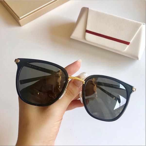 new fashion women sunglasses 898 men sunglasses simple and generous men sun glasses outdoor uv400 protection eyewear with case, White;black
new fashion women sunglasses 898 men sunglasses simple and generous men sun glasses outdoor uv400 protection eyewear with case, White;black