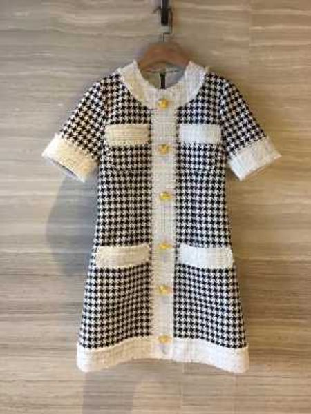 fall winter designer luxury dress women's short sleeve fringed houndstooth tweed dress vestidos, White;black
fall winter designer luxury dress women's short sleeve fringed houndstooth tweed dress vestidos, White;black