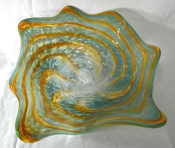 new store decor flower lutus leaves plates 100% hand blown murnao glass wall art plates
new store decor flower lutus leaves plates 100% hand blown murnao glass wall art plates