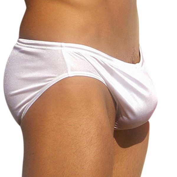 new arrival swimming trunks for men fashion breathable briefs beach shorts solid color swim suits low waisted underwear 202
new arrival swimming trunks for men fashion breathable briefs beach shorts solid color swim suits low waisted underwear 202