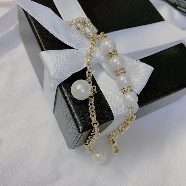 c2170 feminine charm elegance style bracelet imitation pearl letter chain girls party with jewelry gift box, Black
c2170 feminine charm elegance style bracelet imitation pearl letter chain girls party with jewelry gift box, Black