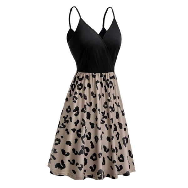 cross-border 2020 spring and summer printed strap dress european and american popular new womens pocket beach skirt, White;black
cross-border 2020 spring and summer printed strap dress european and american popular new womens pocket beach skirt, White;black
