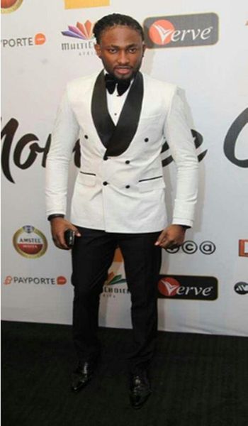 новый двубортный groomsmen шаль черный отворот groom tuxedos 2 шт мужские костюмы свадебная / prom best man blazer (куртка + брюки + tie) 44, Black;gray
новый двубортный groomsmen шаль черный отворот groom tuxedos 2 шт мужские костюмы свадебная / prom best man blazer (куртка + брюки + tie) 44, Black;gray