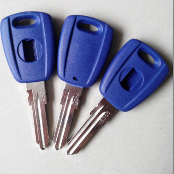 transponder ignition key shell without chip for fiat punto stilo seicento with uncut blade gt15r
transponder ignition key shell without chip for fiat punto stilo seicento with uncut blade gt15r