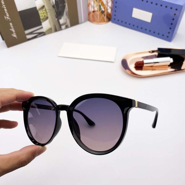 designer sunglasses brand sunglasses man womens beach glasses uv400 g letter 042801 5 colors with box, White;black
designer sunglasses brand sunglasses man womens beach glasses uv400 g letter 042801 5 colors with box, White;black