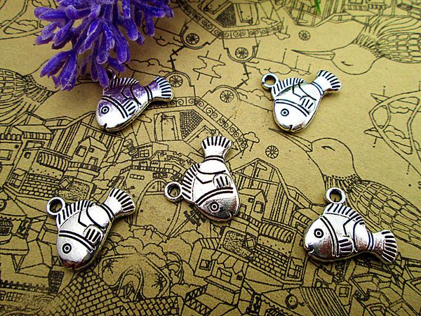 60pcs- cute fish charms , antique tibetan silver cute fish charms pendants 17x14mm, Bronze;silver
60pcs- cute fish charms , antique tibetan silver cute fish charms pendants 17x14mm, Bronze;silver
