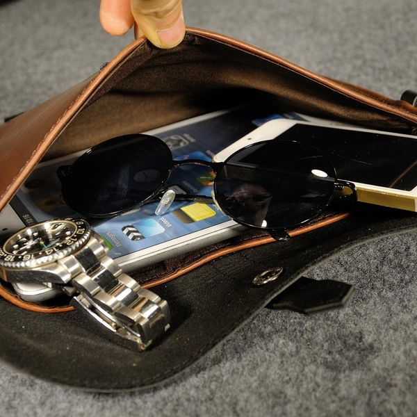 korean hand bag retro envelope bag men's casual handbags plus hard mobile phone tide
korean hand bag retro envelope bag men's casual handbags plus hard mobile phone tide