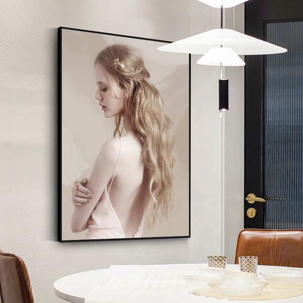 fashion wall painting art beauty model printing female poster art painting modern home decoration hanging picture frameless
fashion wall painting art beauty model printing female poster art painting modern home decoration hanging picture frameless