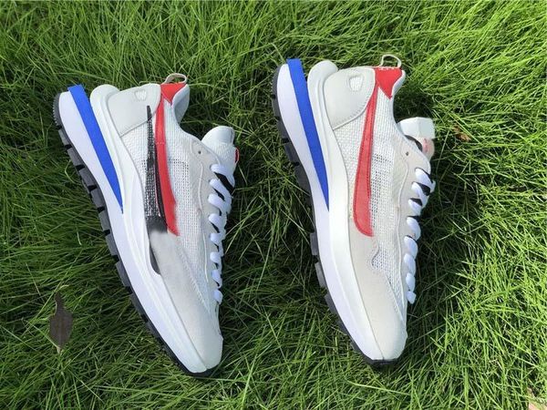 authentic sacai vaporwaffle men running shoes sail light bone game royal sport fuchsia shoes sneakers with box
authentic sacai vaporwaffle men running shoes sail light bone game royal sport fuchsia shoes sneakers with box