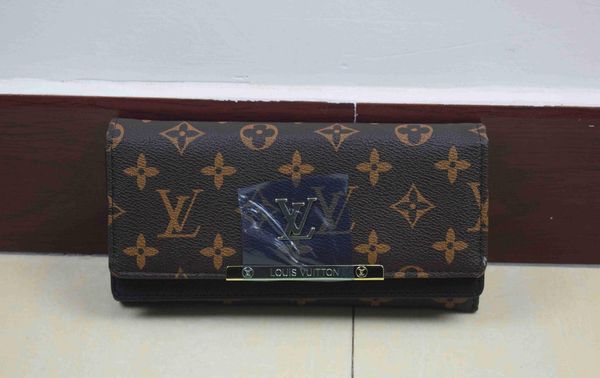 shpping wholesale red bottoms lady long wallet multicolor designer coin purse card holder women classic zipper pocket, Red;black
shpping wholesale red bottoms lady long wallet multicolor designer coin purse card holder women classic zipper pocket, Red;black