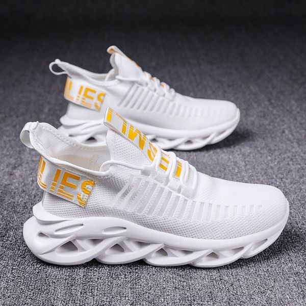 aoobooh light men sport shoes breathable mesh running shoes for men sneakers non-slip wear-resistant outdoor walking
aoobooh light men sport shoes breathable mesh running shoes for men sneakers non-slip wear-resistant outdoor walking