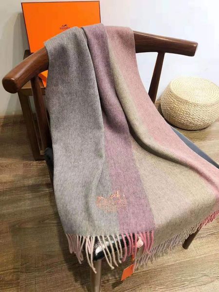 модный бренд классический роскошный зимний мужской шарф дизайнер новой технологии мягкой и комфортной зимы 100% шерсть вязаная scarf66, Blue;gray
модный бренд классический роскошный зимний мужской шарф дизайнер новой технологии мягкой и комфортной зимы 100% шерсть вязаная scarf66, Blue;gray