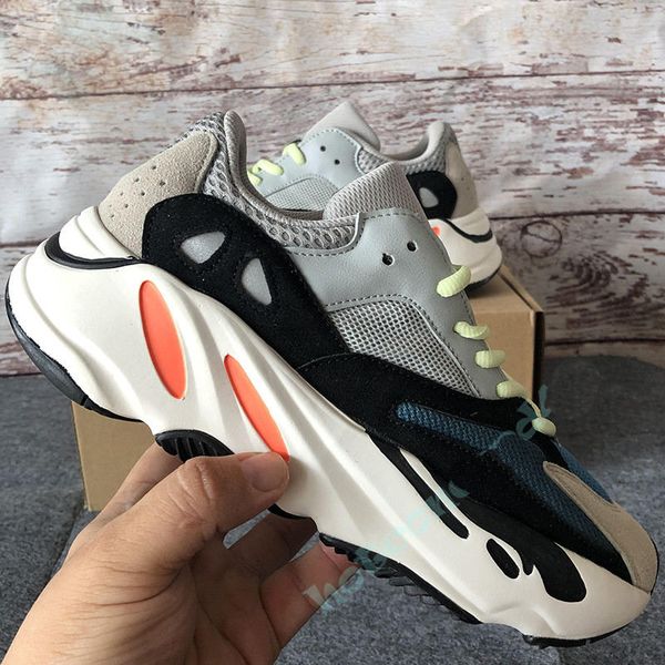 2020 socks x inertia 700 wave runner mens women designer sneakers 700s static mauve kanye west sport shoes 36-46 with box
2020 socks x inertia 700 wave runner mens women designer sneakers 700s static mauve kanye west sport shoes 36-46 with box