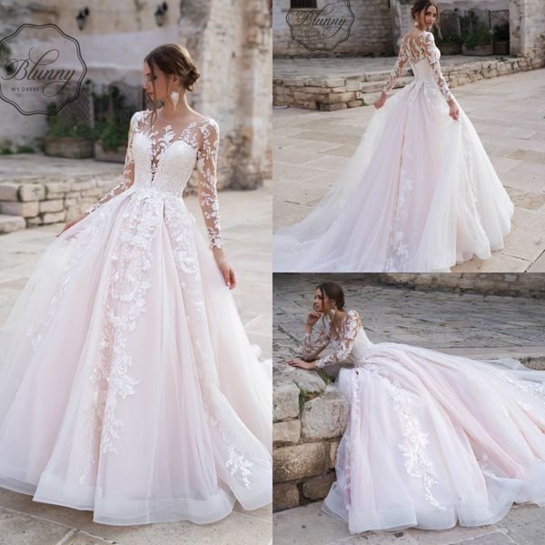 naviblue modern wedding dresses 2020 lace applique a line sweep train vestidos de novia custom made elegant beach wedding gowns bridal dress, White
naviblue modern wedding dresses 2020 lace applique a line sweep train vestidos de novia custom made elegant beach wedding gowns bridal dress, White