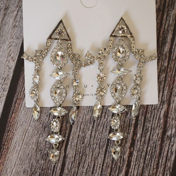 новые потрясающие кристалл rhinestone геометрические мотаться серьги для ювелирных изделий способа женщин барочный стиль заявление серьги ак, Silver
новые потрясающие кристалл rhinestone геометрические мотаться серьги для ювелирных изделий способа женщин барочный стиль заявление серьги ак, Silver