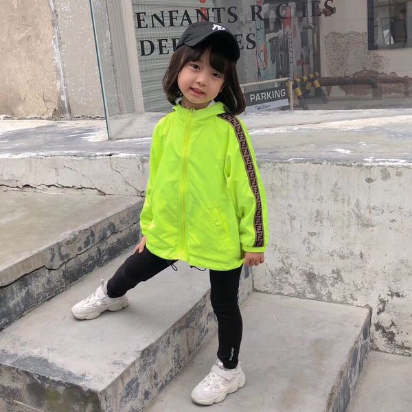 Hotdouble ided clothe boy girl windbreaker kid outerwear children jacket letter triped coat for boy outdoor ca ual tyle jacket
Hotdouble ided clothe boy girl windbreaker kid outerwear children jacket letter triped coat for boy outdoor ca ual tyle jacket