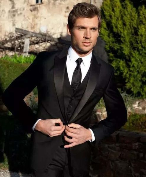 new custom black wedding men suits groom tuxedos men party peaked lapel groomsmen suits prom business(jacket+pants+vest) 674, Black;gray
new custom black wedding men suits groom tuxedos men party peaked lapel groomsmen suits prom business(jacket+pants+vest) 674, Black;gray