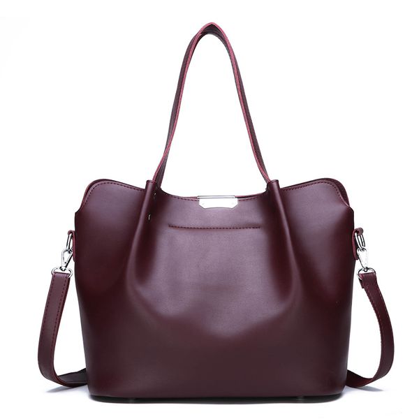 2020 new ladies shoulder bag pu fashion retro women bag handbag messenger large capacity casual fold
2020 new ladies shoulder bag pu fashion retro women bag handbag messenger large capacity casual fold