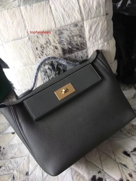 luxury designer handbags real calfskin leather bags gold/silver metal buckle hand-stitched wax link women shoulder bags
luxury designer handbags real calfskin leather bags gold/silver metal buckle hand-stitched wax link women shoulder bags