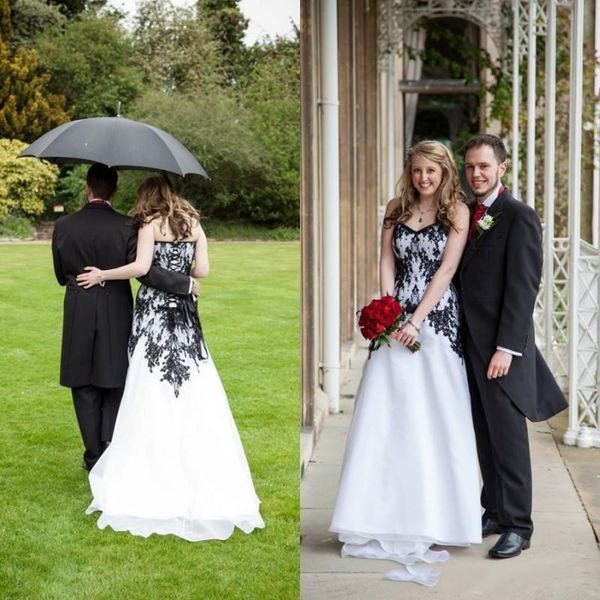 vintage wedding dresses black and white wedding dress sweetheart lace appliques sleeveless a-line gothic wedding dress
vintage wedding dresses black and white wedding dress sweetheart lace appliques sleeveless a-line gothic wedding dress