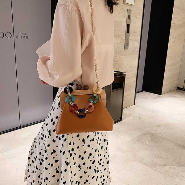 wooden clip box bag shell bucket bag pu women evening crossbody chain luxury women handbag banquet party clutch shoulder
wooden clip box bag shell bucket bag pu women evening crossbody chain luxury women handbag banquet party clutch shoulder