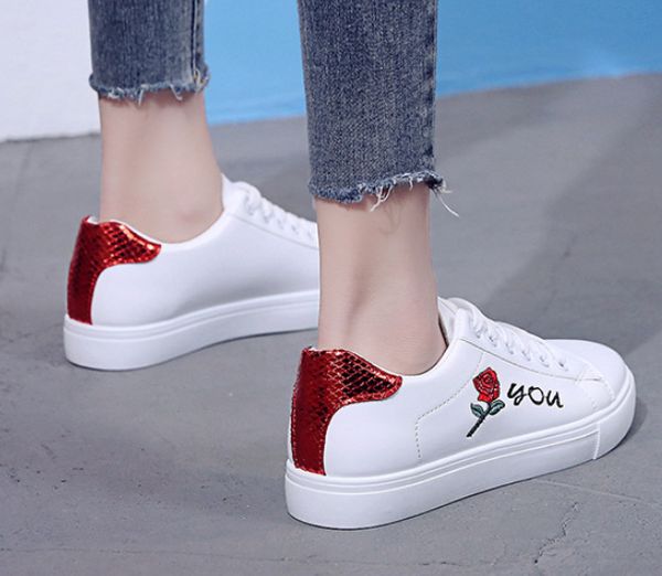2019 new designer low all white ace bee embroidery casual shoes fashion luxury white sneakers for mens womens skateboard shoes, Black
2019 new designer low all white ace bee embroidery casual shoes fashion luxury white sneakers for mens womens skateboard shoes, Black