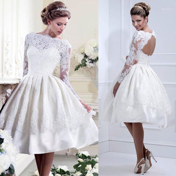 2018 new white lace ball gown dresses women long sleeve backless dresses ladies summer high waist sweet evening party dress1, White;black
2018 new white lace ball gown dresses women long sleeve backless dresses ladies summer high waist sweet evening party dress1, White;black