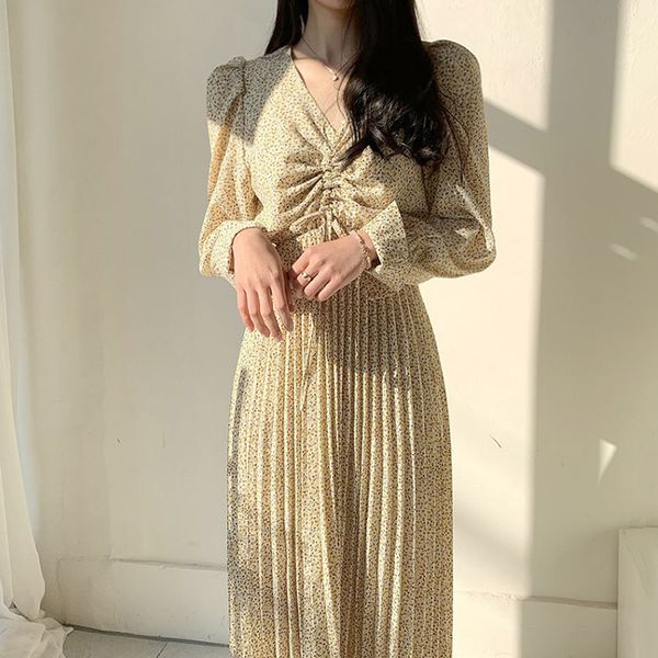 korean style long dress women v-neck spring new 2020 ladies pleated dress long sleeve fashion print women clothing v858, Black;gray
korean style long dress women v-neck spring new 2020 ladies pleated dress long sleeve fashion print women clothing v858, Black;gray