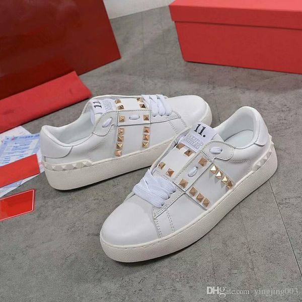 wholesale man woman speed trainer casual socks black white shoes high fashion designer shoes drop ship yl18060907
wholesale man woman speed trainer casual socks black white shoes high fashion designer shoes drop ship yl18060907