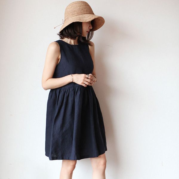 casual dresses 2021 summer fashion womens cotton linen vintage korea loose big size sleevelesso neck tank girl female dress e108, Black;gray
casual dresses 2021 summer fashion womens cotton linen vintage korea loose big size sleevelesso neck tank girl female dress e108, Black;gray