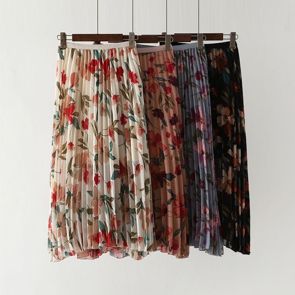 2019 new summer vintage print chiffon skirts women elegant high waist pleated skirt beach style slim mid-calf holiday skirt m683, Black
2019 new summer vintage print chiffon skirts women elegant high waist pleated skirt beach style slim mid-calf holiday skirt m683, Black