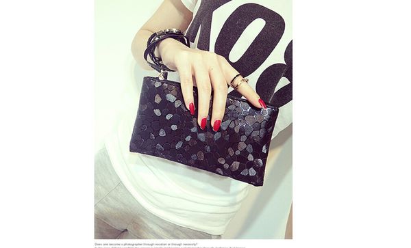 Fashion Ladies Women Sparkling Clutch Dazzling Sequins Glitter Handbag Blingbling Evening Purse Bag
Fashion Ladies Women Sparkling Clutch Dazzling Sequins Glitter Handbag Blingbling Evening Purse Bag