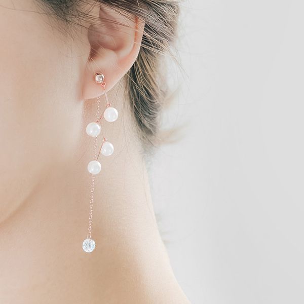 mengjiqiao 2018 new korean elegant z shape design simulated pearl long tassel earrings women fashion shiny zircon drop pendiente, Silver
mengjiqiao 2018 new korean elegant z shape design simulated pearl long tassel earrings women fashion shiny zircon drop pendiente, Silver