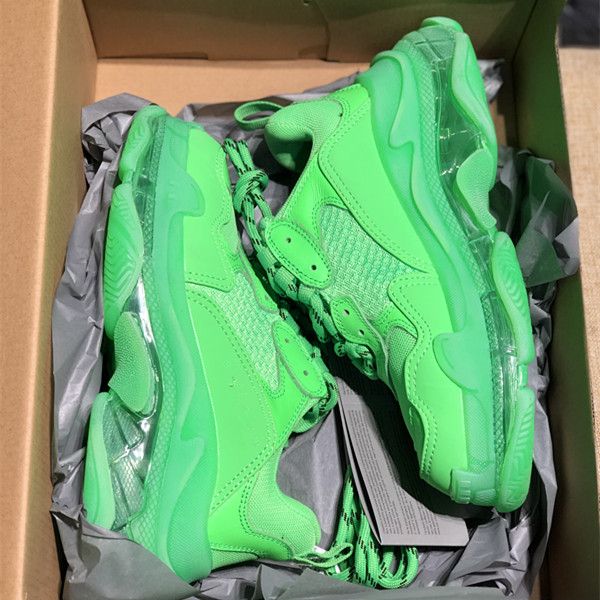 2019 Fashion Paris 17FW Triple-S Sneaker Dark Green Triple S shoes Dad Shoes for Men's Women Beige Black Sports Tennis 35-45
2019 Fashion Paris 17FW Triple-S Sneaker Dark Green Triple S shoes Dad Shoes for Men's Women Beige Black Sports Tennis 35-45