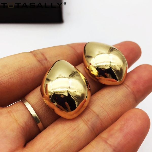 stud totasally punk women earrings fashion glossy alloy waterdrop lady party jewelry oorbellen voor vrouwen, Golden;silver
stud totasally punk women earrings fashion glossy alloy waterdrop lady party jewelry oorbellen voor vrouwen, Golden;silver