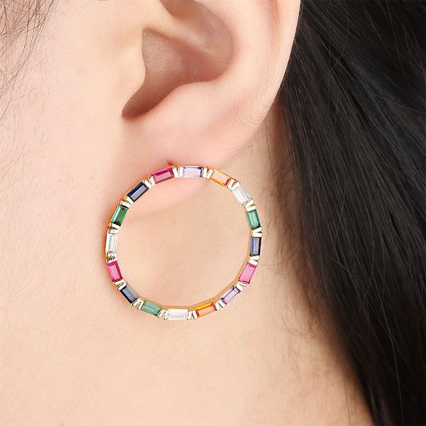 2020 new gold copper colorful white cubic zirconia big round earrings fashion female party gift for womens fashion jewelry, Golden;silver
2020 new gold copper colorful white cubic zirconia big round earrings fashion female party gift for womens fashion jewelry, Golden;silver